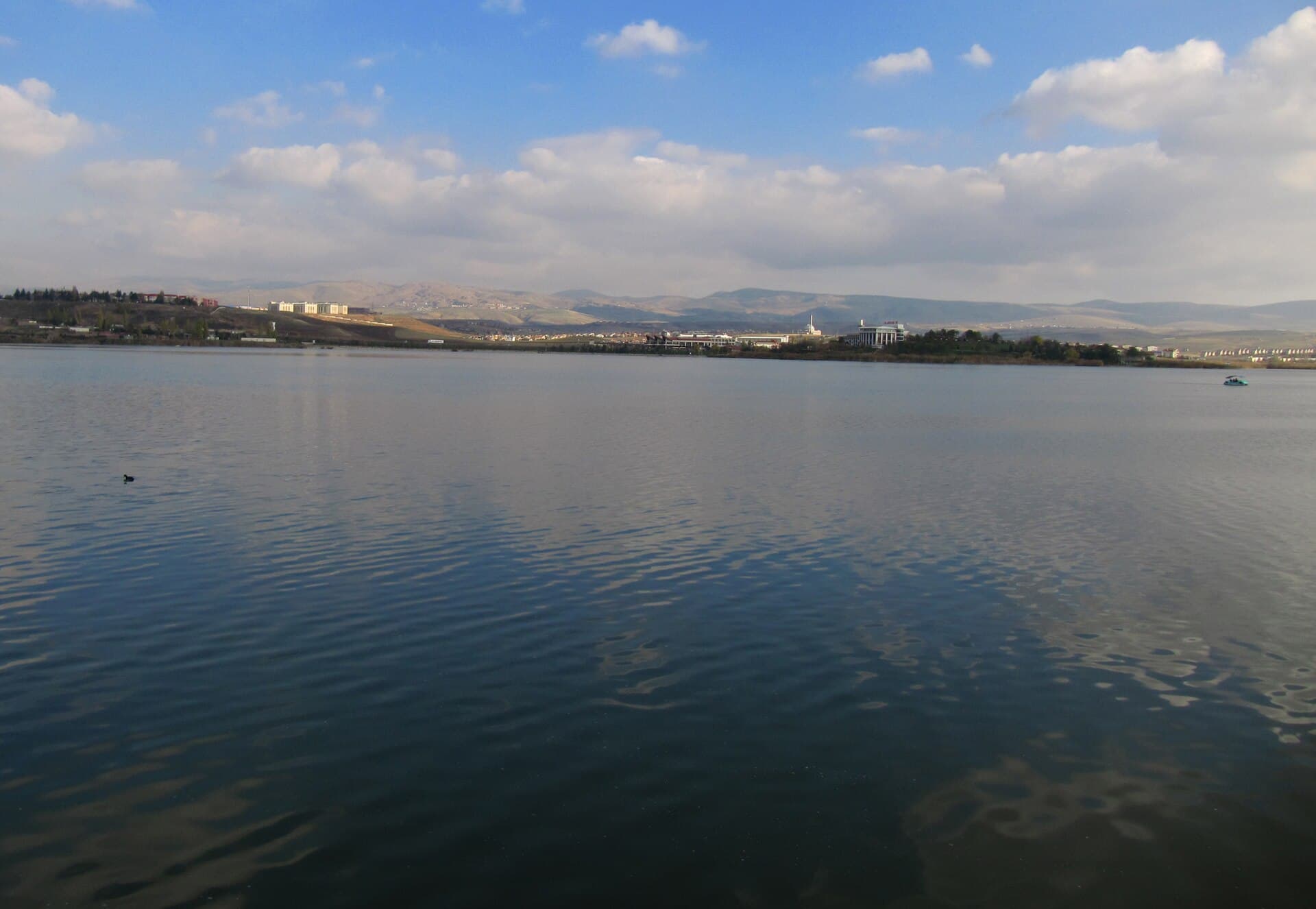بحيرة موغان (غولباشي)