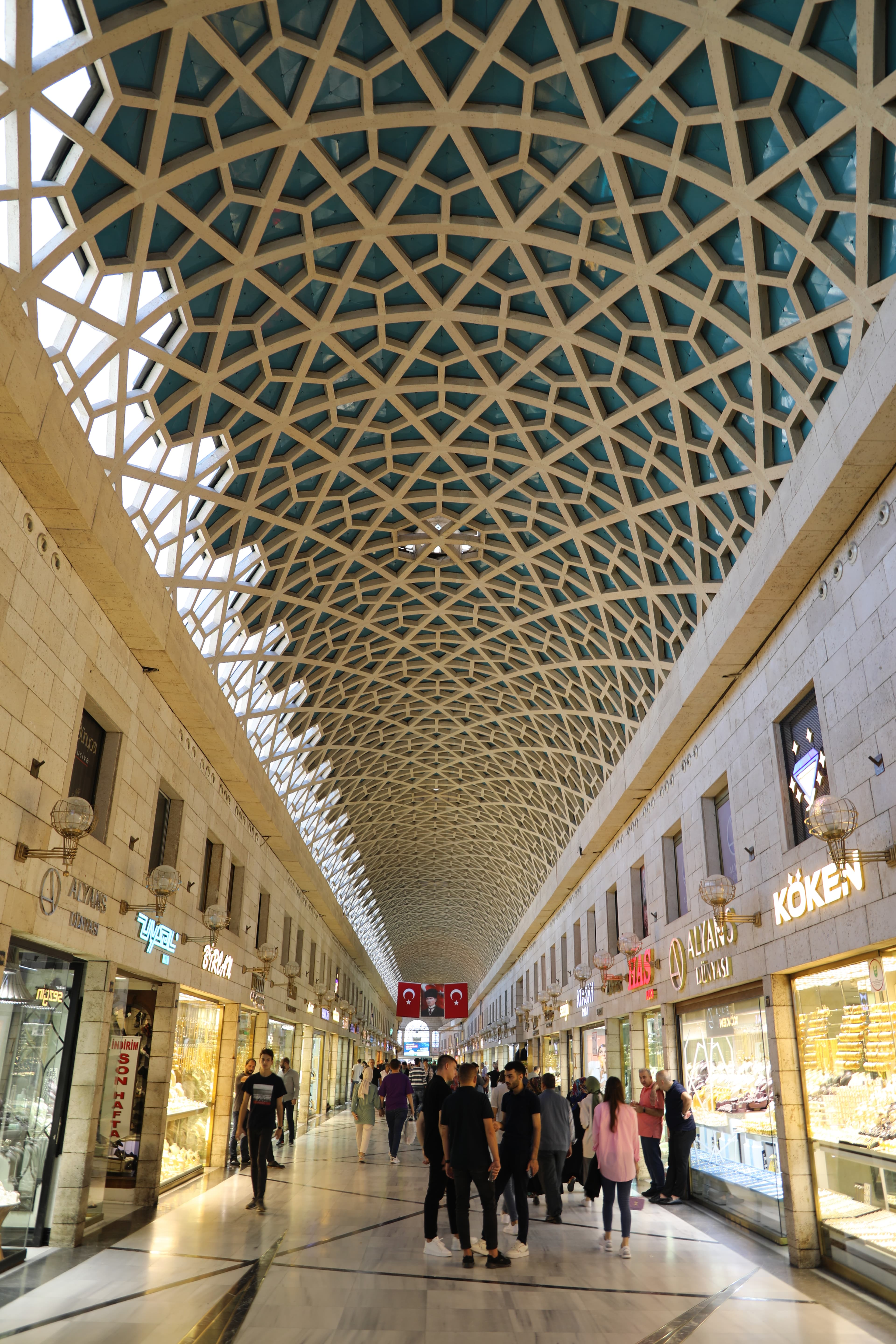 عمارة منطقة الأسواق التاريخية في بورصة
